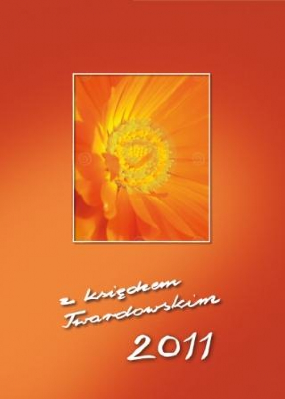 Okładka - Z księdzem Twardowskim 2011 - kwiatek