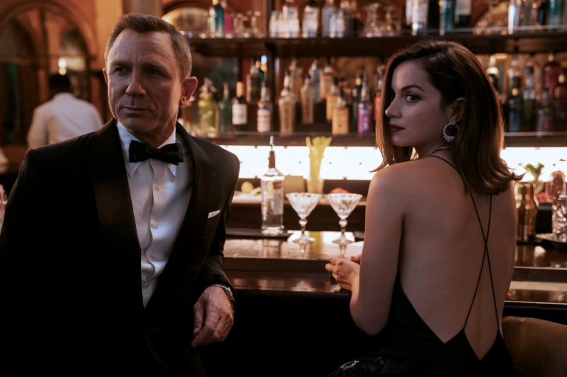Obrazek w treści Pisarka krytykuje najnowszy film o Jamesie Bondzie [jpg]