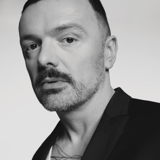 Slider - Wszyscy jeste�my zanurzeni w tych samych l�kach. Wywiad z Maciejem Zakliczy�skim