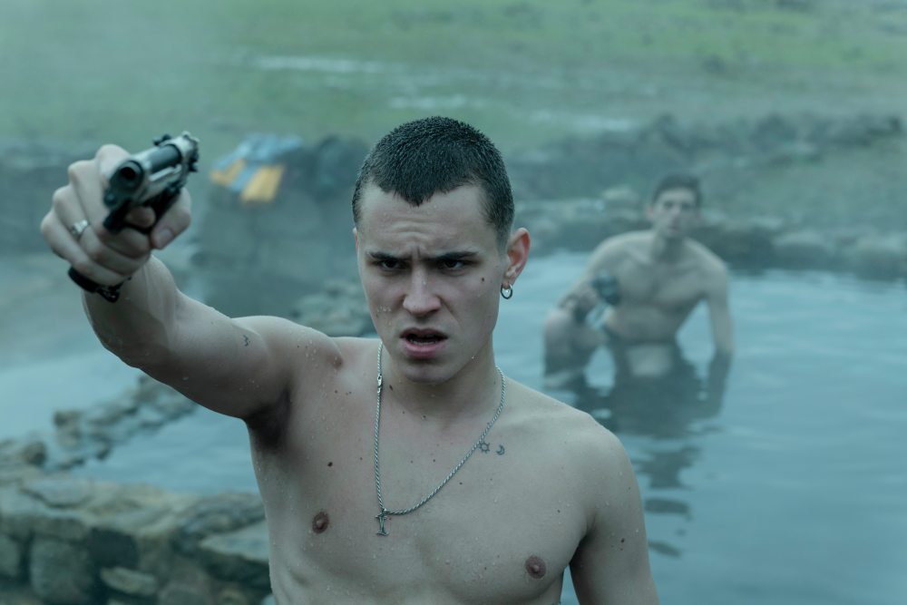 Balagan, jaki zostawisz Aron Piper