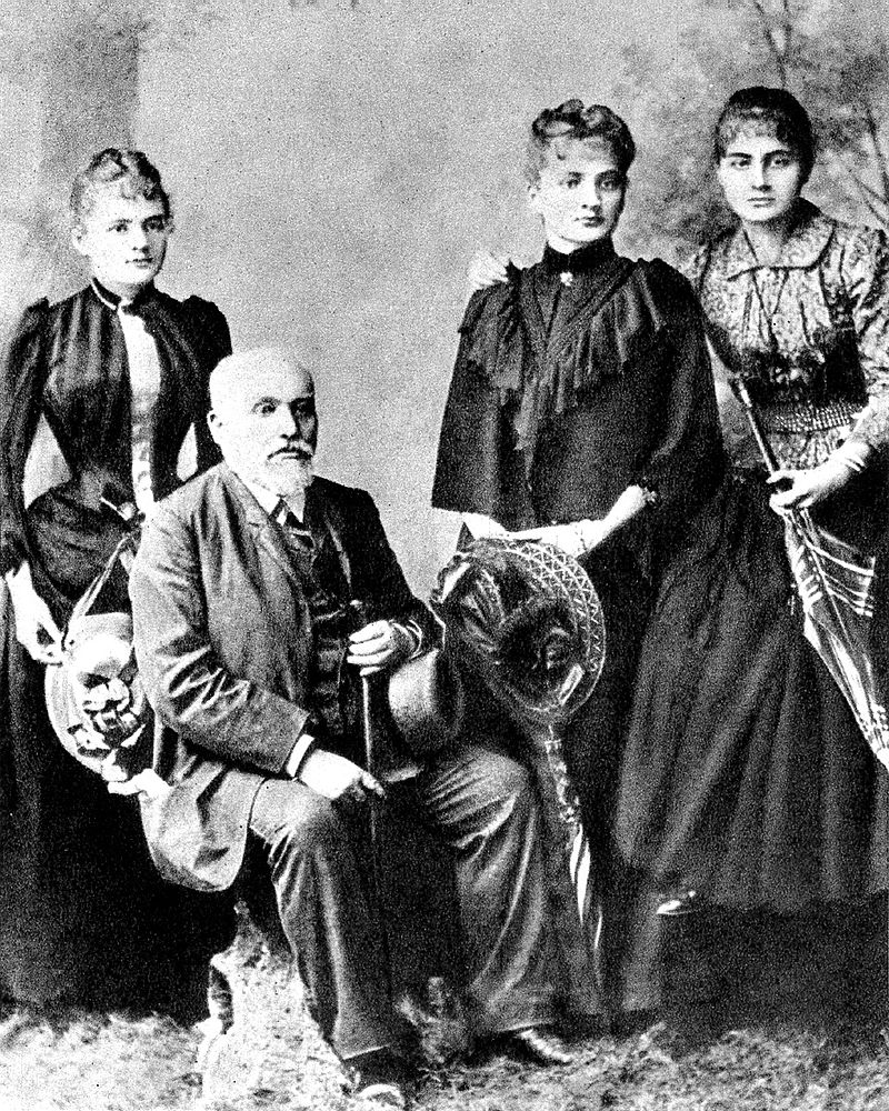 Rodzina Marii Curie Skłodowskiej