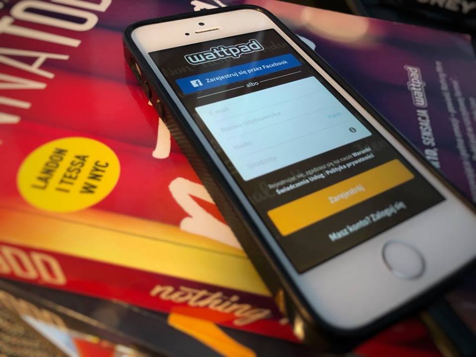 News - Wattpad zacznie wydawa� papierowe ksi��ki!