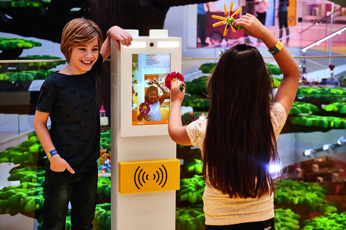 News - Lego stworzy ksiki dla dorosych