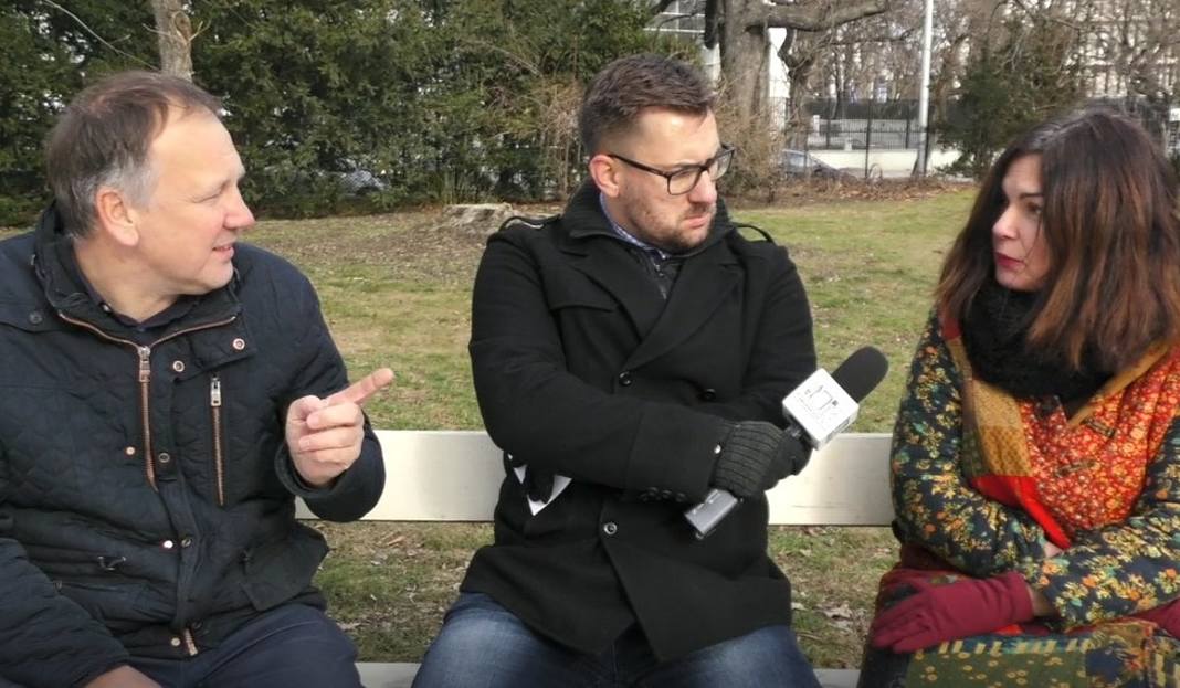 News - Czy gdy dostaje si� Nike, trzeba zmywa� w domu garnki? Wywiad z Ew� Winnick� i Cezarym �azarewiczem