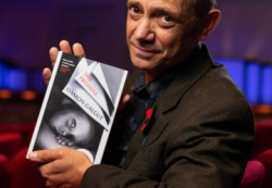 News bbb - Damon Dalgut laureatem Bookera 2021