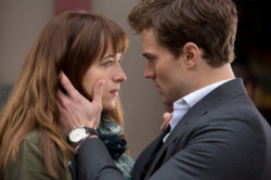 News - „Psychotyczna” atmosfera. Dakota Johnson ujawnia, co działo się na planie „Pięćdziesięciu twarzy Greya”