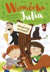 okadka - Wiewirka Julia i magiczny orzeszek