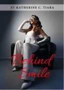 Ok�adka ksi��ki - Behind smile 