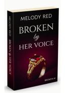 Ok�adka ksi��ki - Broken by Her Voice