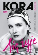 Okadka - Si yje. Kora. Biografia