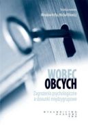 Ok�adka - Wobec obcych