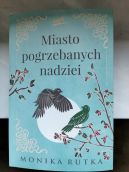 Okładka - Miasto pogrzebanych nadziei