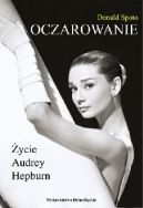 Okadka ksizki - Oczarowanie. ycie Audrey Hepburn 