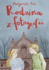Okadka ksiki - Rodzina z fotografii