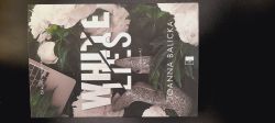 Okadka ksiki - White lies