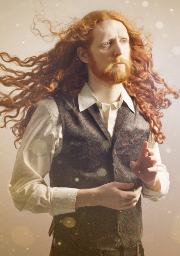 Zdjcie - Alasdair Beckett-King