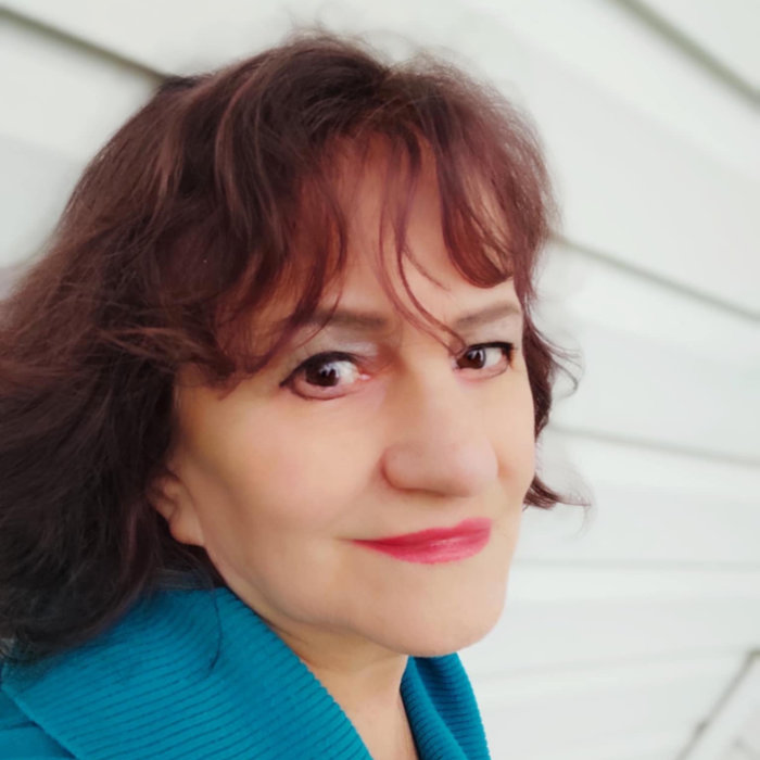 Autor - Maria Tuszyska