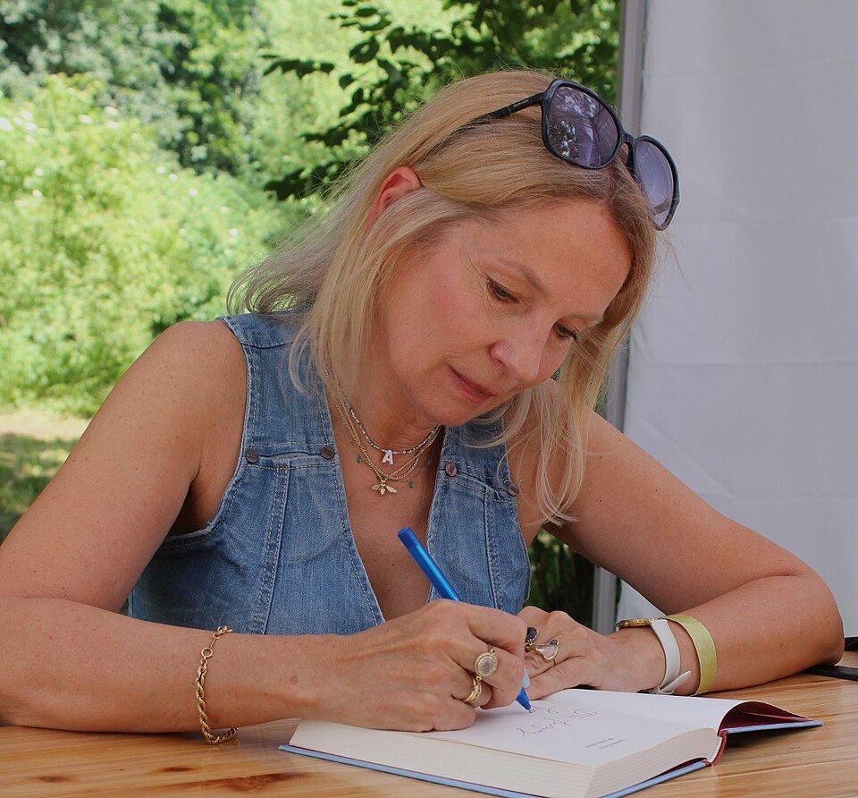 Autor - Joanna Bator