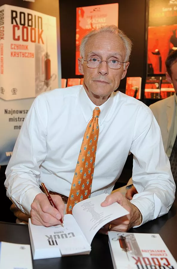 Zdjęcie - Robin Cook