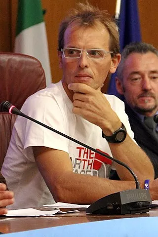 Autor - Simone Moro
