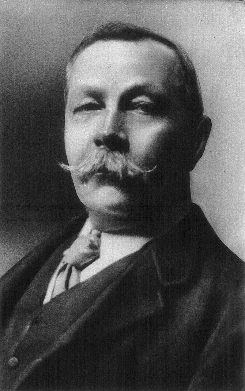 Autor - Arthur Conan Doyle