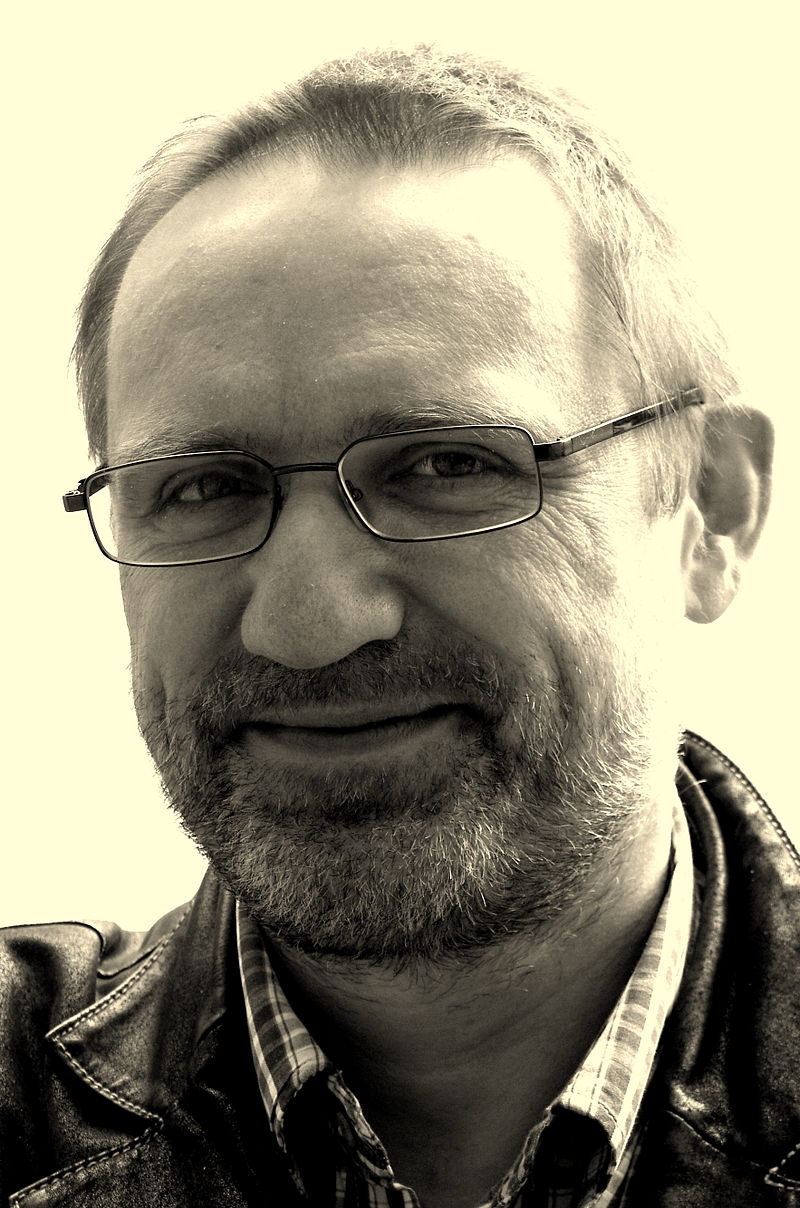 Autor - Wojciech Bonowicz