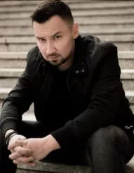 Autor - Przemysław Żarski