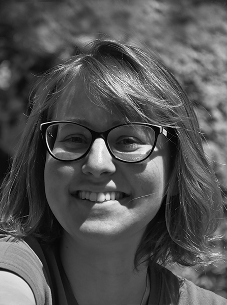 Autor - Karolina Stpie