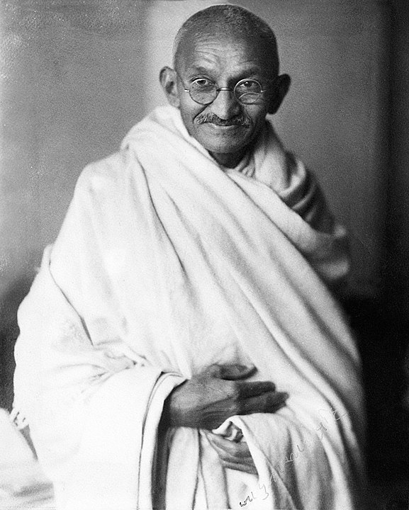 Autor - Mahatma Gandhi