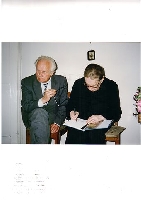 Profesor Wodzimierz Wjcik z wizyt u X. Jana Twardowskiego. Warszawa, kwiecie 1996 r.