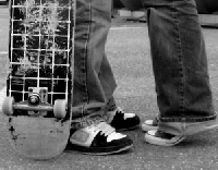 nawet na �mier� trzeba zas�u�y�.