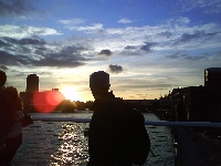 Zachodz�ce s�o�ce nad Tamiz�