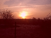 nowy dzie� wstaje, wstaje nowy..