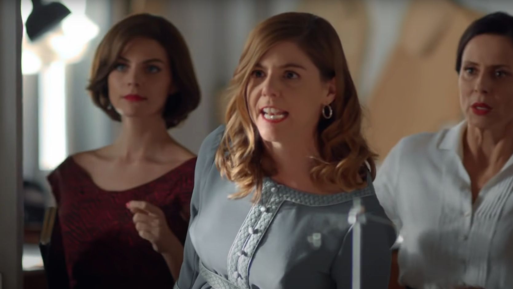 News Velvet - 23 odc. Kto� kradnie suknie �lubn� Cristiny. Streszczenie 23 i 24 odcinka