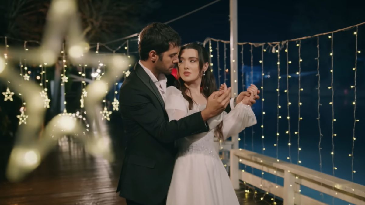 News Wichrowe Wzg�rze - 344 odc. Halil zabiera Zeynep w podr� po�lubn�! Streszczenie 344 i 345 odc. 