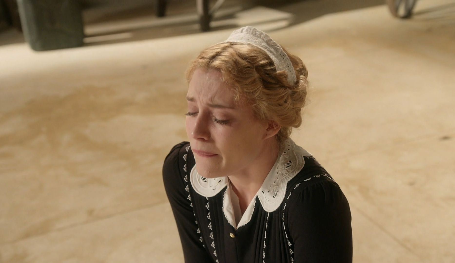 News La Promesa - pa�ac tajemnic - 73 odc. Jana wspomina chwile z Manuelem, a Curro s�yszy znajom� ko�ysank�. Streszczenie 73 i 74 odc.