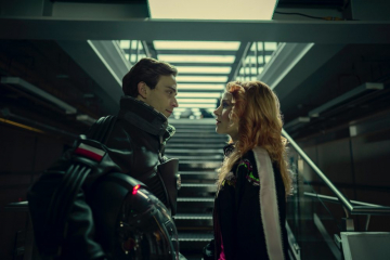 News Polacy realizuj� kosmiczny romans. Netflix zapowiada nowy serial z Cieleck� i Chyr��