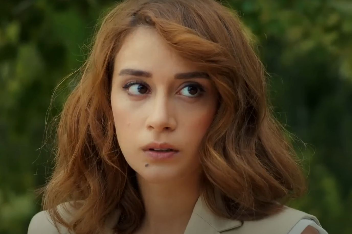 News Mi�o�� i nadzieja  - odc. 30. Elif dowiaduje si� o zbrodni na budowie? Streszczenie 30 i 31 odc.