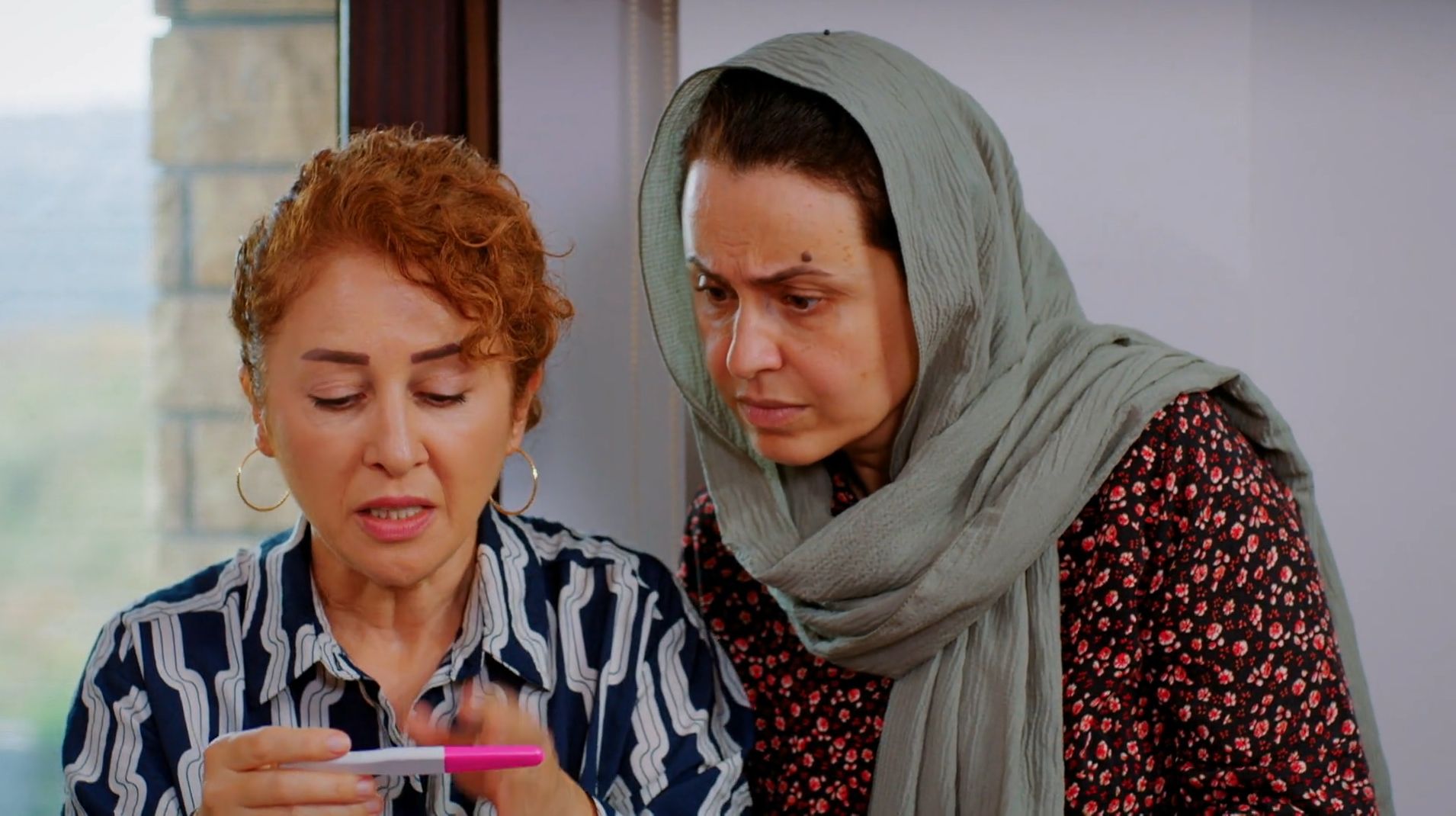 News Mi�o�� i nadzieja odc. 269. Test ci��owy Bahar jest pozytywny!! Ege publicznie wyznaje Zeynep mi�o�� Streszczenie 269 odc.