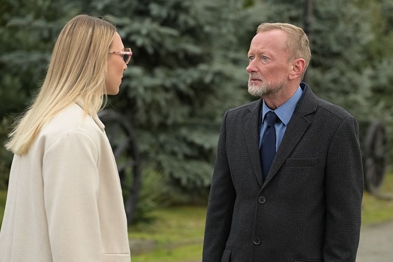 News Pierwsza mi�o�� - 3958 odc. Sekret ojca Anieli wychodzi na jaw! Czy Marysia i Kacper odkryj� prawd�? Streszczenie 3958 i 3959 odc