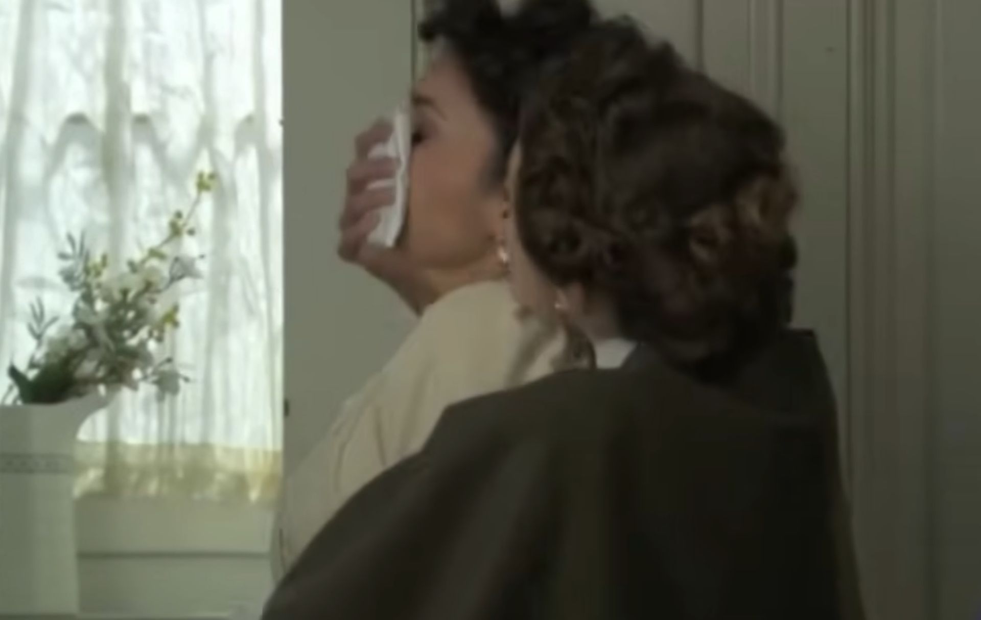 News Akacjowa 38 odc. 794 odc. Samuel rusza na ratunek Blance. Simon planuje ucieczk�. Streszczenie 794 i 795 odc.