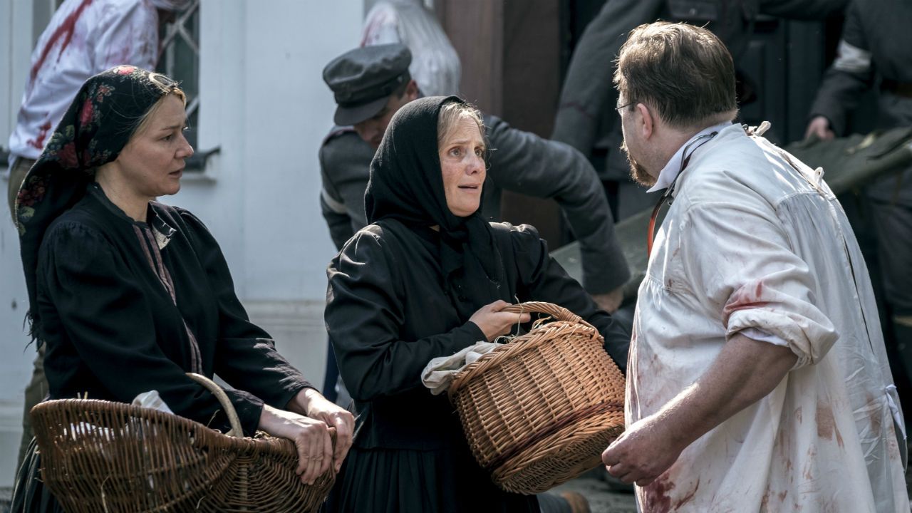 News Stulecie Winnych - 5 odc. W Europie szaleje hiszpanka. Streszczenie 5 i 6 odcinka