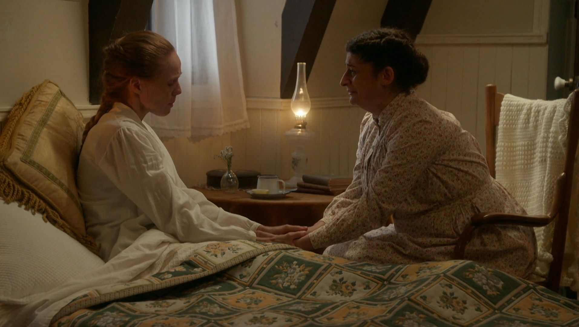 News La Promesa - pa�ac tajemnic - 221 odc. Jana i Abel wracaj� z pustymi r�kami. Jimena planuje wyjazd do Madrytu. Streszczenie 221 i 222 odc.