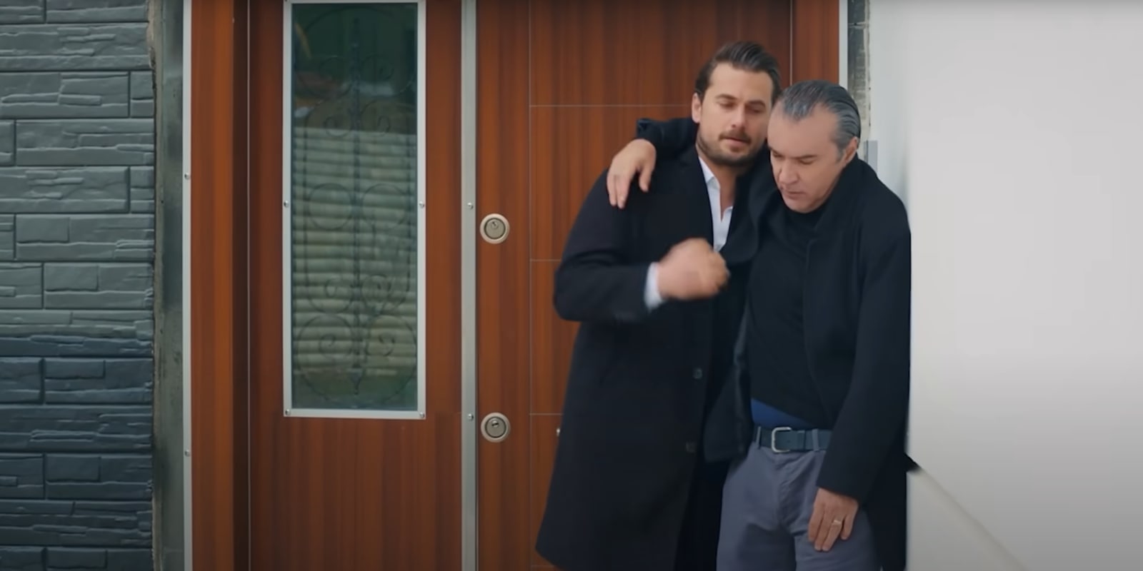 News Mi�o�� i nadzieja odc. 116. Kuzey poznaje tajemnice Suata! Streszczenie 116 odc.