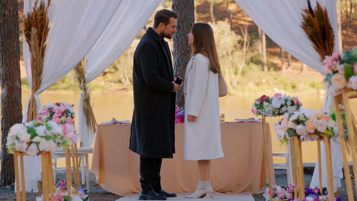 News Mio i nadzieja odc. 324, 325. Kuzey prosi Sil o rk! Cihan owiadcza si Zeynep!