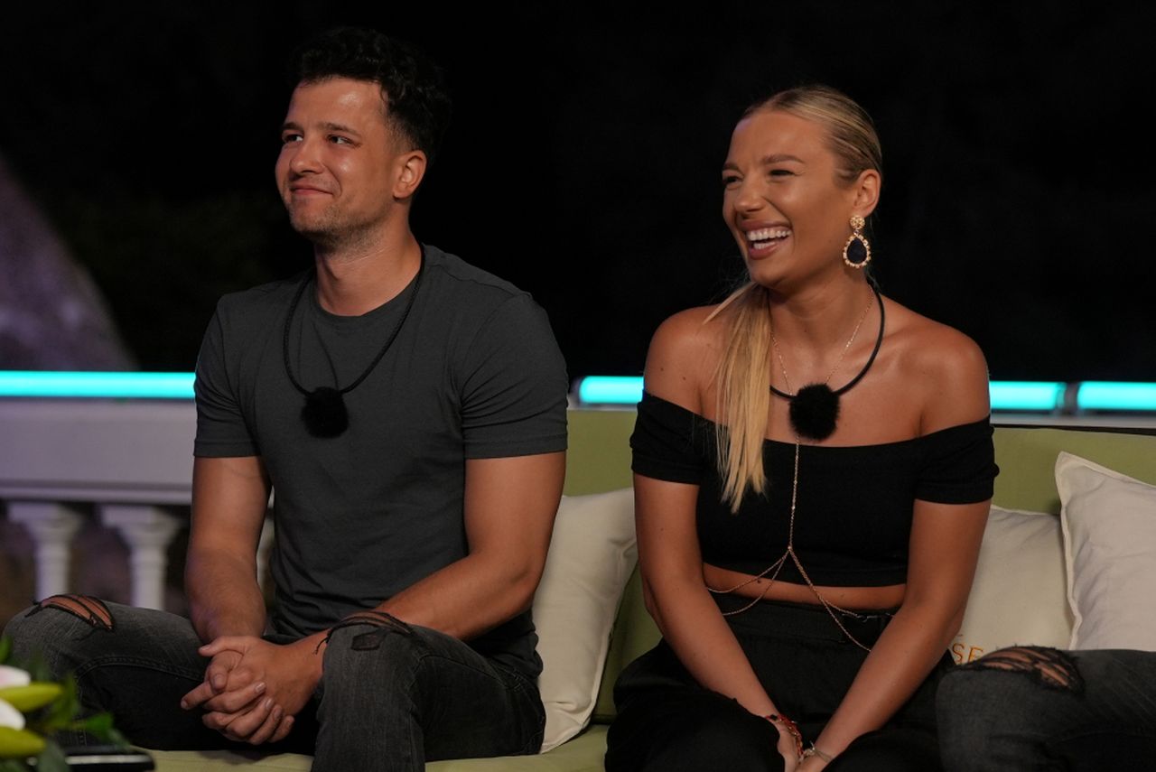 News Hotel Paradise 9 - odc. 13. Czy J�drek i Agnieszka maj� szans�? Streszczenie 13 i 14 odcinka