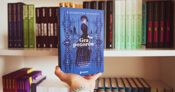 News Wszystko pogr��a�o si� w chaosie. Fragment ksi��ki „Gra pozor�w. Kuchennymi drzwiami