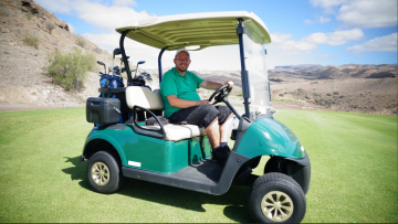 News Pamitniki z wakacji odc. 65: Wystawna kolacja, wielka impreza w wilii i wcieko milionera. Streszczenie 65 i 66 odcinka