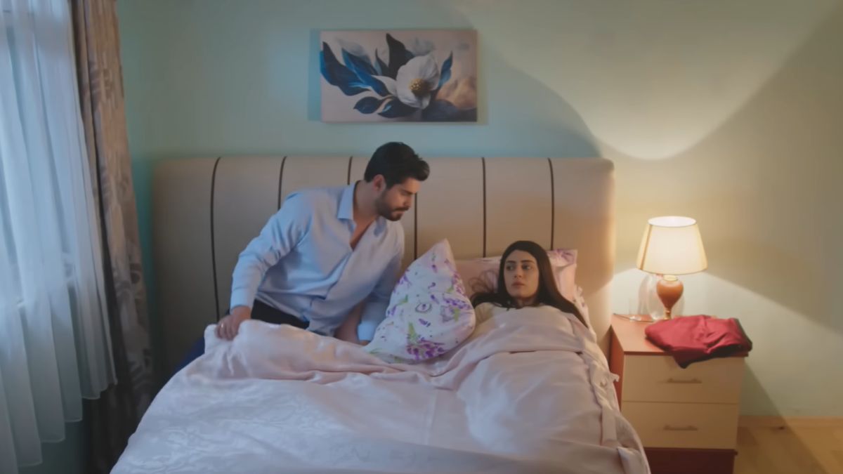 News Panna m�oda odc. 38, 39. Hancer i Cihan s� zmuszeni do spania w jednym ��ku!