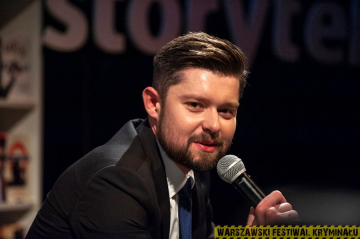 News Remigiusz Mr�z naprawi 2020 r. - zapowied� nowej ksi��ki�